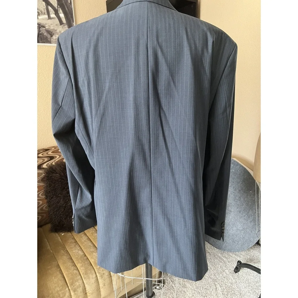 Hugo Boss Mens Sport Coat 48R  Lightly Fitted %100 Wool Blue Striped‎ NWT $556